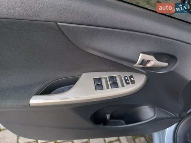 Серый Тойота Королла, объемом двигателя 1.4 л и пробегом 300 тыс. км за 6250 $, фото 8 на Automoto.ua