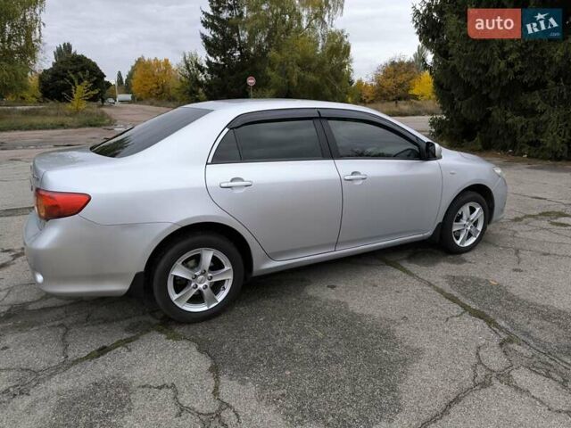Серый Тойота Королла, объемом двигателя 1.6 л и пробегом 193 тыс. км за 7700 $, фото 6 на Automoto.ua
