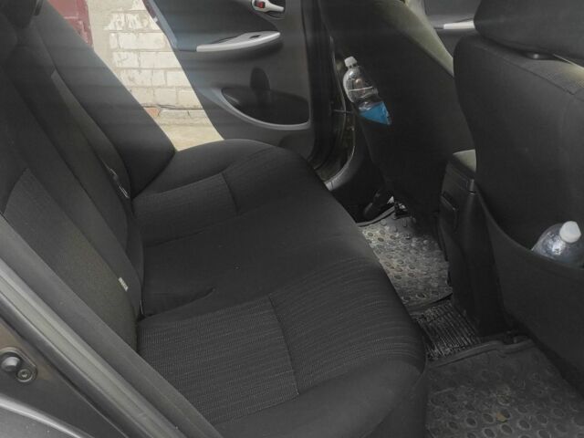 Серый Тойота Королла, объемом двигателя 1.6 л и пробегом 280 тыс. км за 6500 $, фото 11 на Automoto.ua