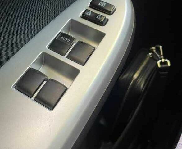 Серый Тойота Королла, объемом двигателя 0 л и пробегом 217 тыс. км за 5900 $, фото 17 на Automoto.ua