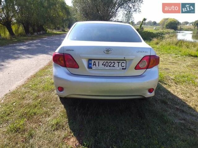 Сірий Тойота Королла, об'ємом двигуна 1.6 л та пробігом 292 тис. км за 5100 $, фото 1 на Automoto.ua