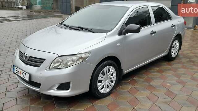 Серый Тойота Королла, объемом двигателя 1.6 л и пробегом 174 тыс. км за 6900 $, фото 2 на Automoto.ua