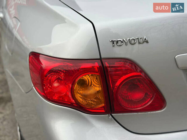 Серый Тойота Королла, объемом двигателя 1.59 л и пробегом 170 тыс. км за 6500 $, фото 40 на Automoto.ua