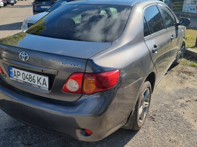 Сірий Тойота Королла, об'ємом двигуна 1.6 л та пробігом 196 тис. км за 5800 $, фото 2 на Automoto.ua
