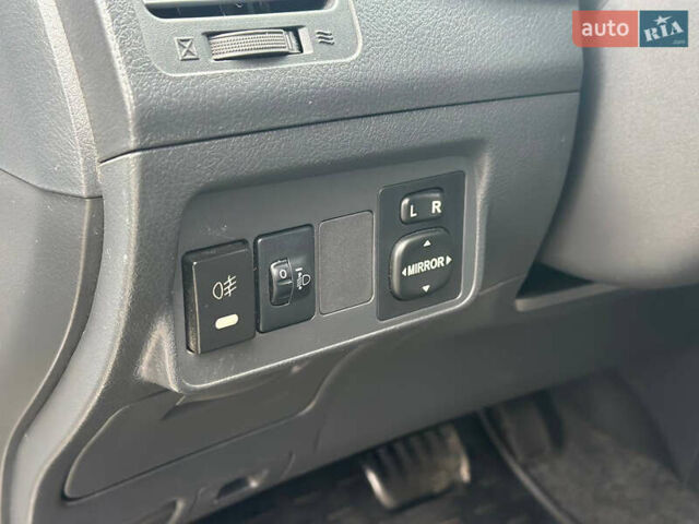 Серый Тойота Королла, объемом двигателя 1.59 л и пробегом 170 тыс. км за 6500 $, фото 17 на Automoto.ua