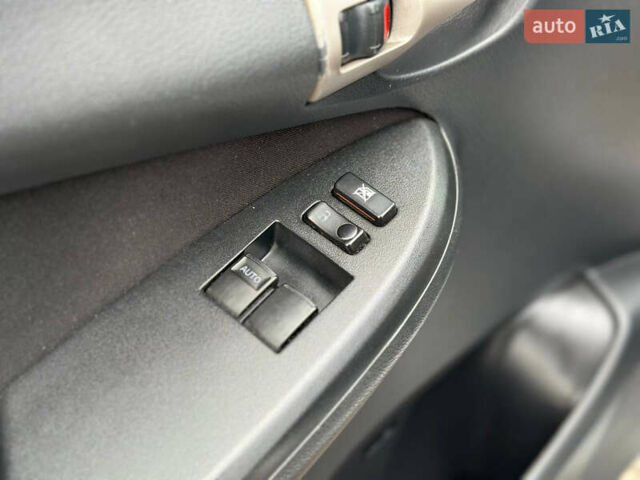 Серый Тойота Королла, объемом двигателя 1.59 л и пробегом 170 тыс. км за 6500 $, фото 16 на Automoto.ua