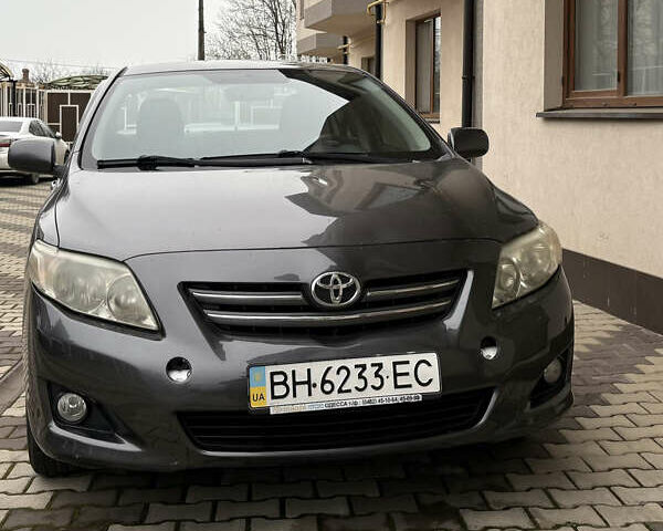 Серый Тойота Королла, объемом двигателя 1.6 л и пробегом 235 тыс. км за 6200 $, фото 1 на Automoto.ua