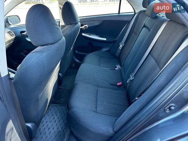 Серый Тойота Королла, объемом двигателя 1.6 л и пробегом 263 тыс. км за 6333 $, фото 12 на Automoto.ua