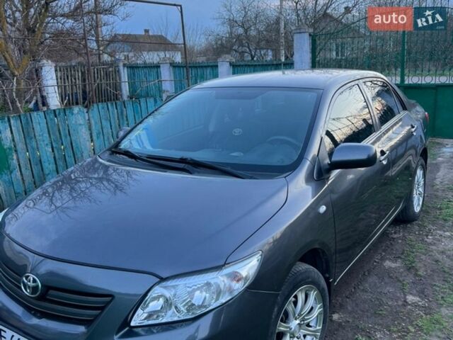 Серый Тойота Королла, объемом двигателя 1.6 л и пробегом 113 тыс. км за 7500 $, фото 4 на Automoto.ua