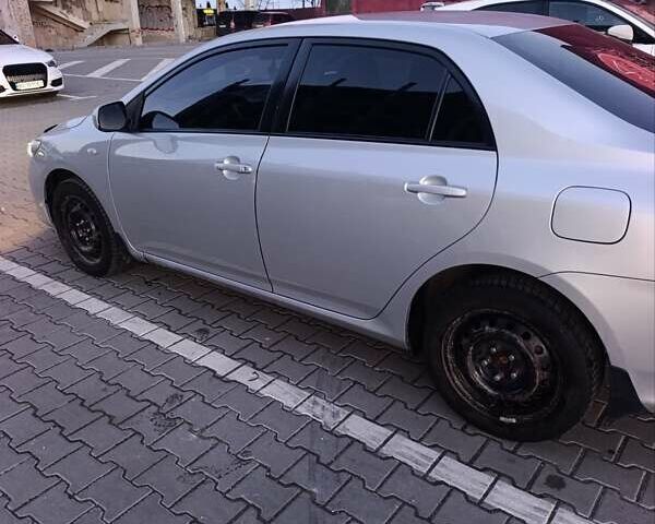 Серый Тойота Королла, объемом двигателя 1.6 л и пробегом 287 тыс. км за 6700 $, фото 2 на Automoto.ua