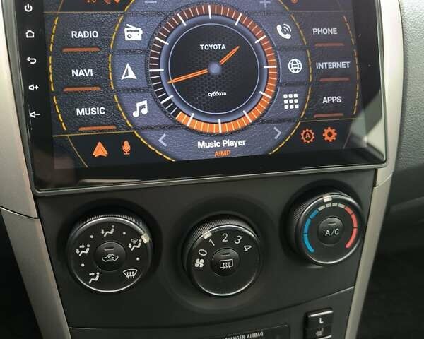 Серый Тойота Королла, объемом двигателя 1.6 л и пробегом 193 тыс. км за 7700 $, фото 13 на Automoto.ua