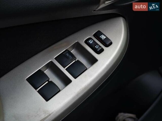 Серый Тойота Королла, объемом двигателя 1.6 л и пробегом 251 тыс. км за 6690 $, фото 21 на Automoto.ua