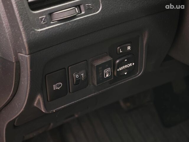 Серый Тойота Королла, объемом двигателя 1.6 л и пробегом 251 тыс. км за 6690 $, фото 22 на Automoto.ua