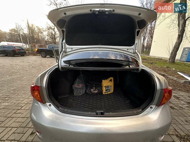 Серый Тойота Королла, объемом двигателя 1.6 л и пробегом 163 тыс. км за 6900 $, фото 26 на Automoto.ua
