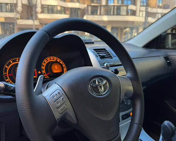 Серый Тойота Королла, объемом двигателя 1.6 л и пробегом 192 тыс. км за 7300 $, фото 10 на Automoto.ua