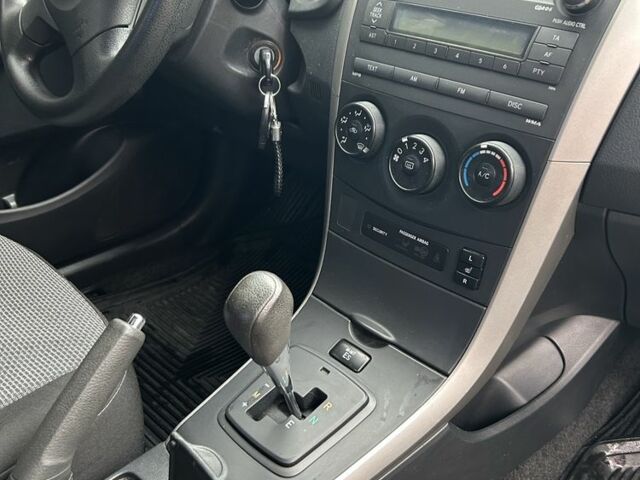 Серый Тойота Королла, объемом двигателя 1.6 л и пробегом 250 тыс. км за 6700 $, фото 7 на Automoto.ua