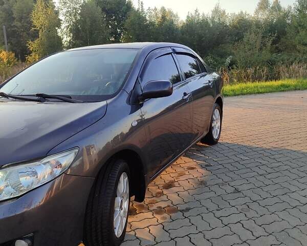 Сірий Тойота Королла, об'ємом двигуна 1.6 л та пробігом 233 тис. км за 6700 $, фото 1 на Automoto.ua