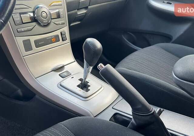 Серый Тойота Королла, объемом двигателя 0 л и пробегом 158 тыс. км за 7690 $, фото 20 на Automoto.ua