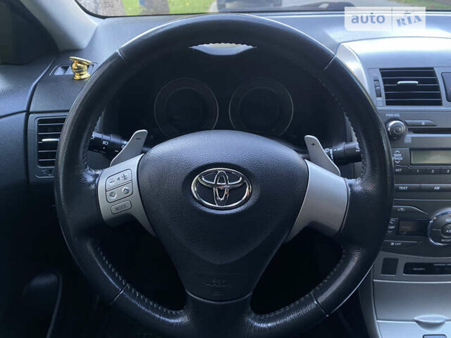 Серый Тойота Королла, объемом двигателя 1.6 л и пробегом 277 тыс. км за 5900 $, фото 25 на Automoto.ua