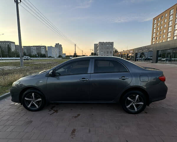 Серый Тойота Королла, объемом двигателя 1.6 л и пробегом 187 тыс. км за 7500 $, фото 6 на Automoto.ua