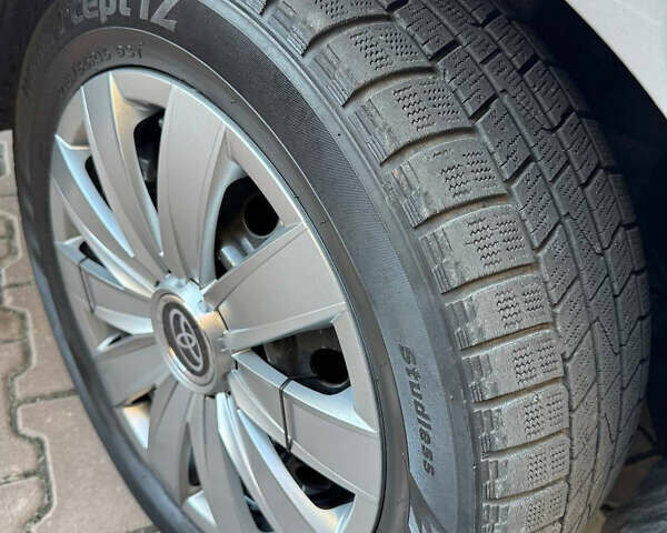 Серый Тойота Королла, объемом двигателя 1.6 л и пробегом 192 тыс. км за 7300 $, фото 7 на Automoto.ua