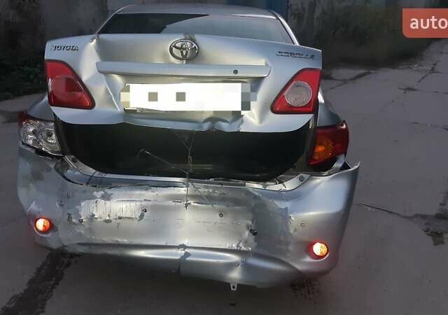 Серый Тойота Королла, объемом двигателя 1.6 л и пробегом 200 тыс. км за 4500 $, фото 11 на Automoto.ua