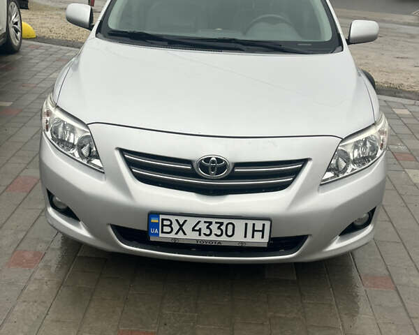 Серый Тойота Королла, объемом двигателя 1.8 л и пробегом 135 тыс. км за 7950 $, фото 3 на Automoto.ua