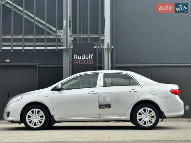 Серый Тойота Королла, объемом двигателя 1.6 л и пробегом 160 тыс. км за 7495 $, фото 5 на Automoto.ua