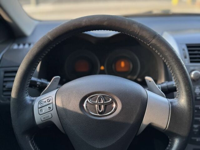 Сірий Тойота Королла, об'ємом двигуна 1.6 л та пробігом 320 тис. км за 4550 $, фото 10 на Automoto.ua