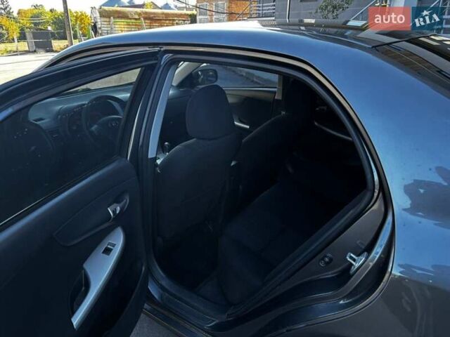 Серый Тойота Королла, объемом двигателя 1.6 л и пробегом 257 тыс. км за 5450 $, фото 10 на Automoto.ua