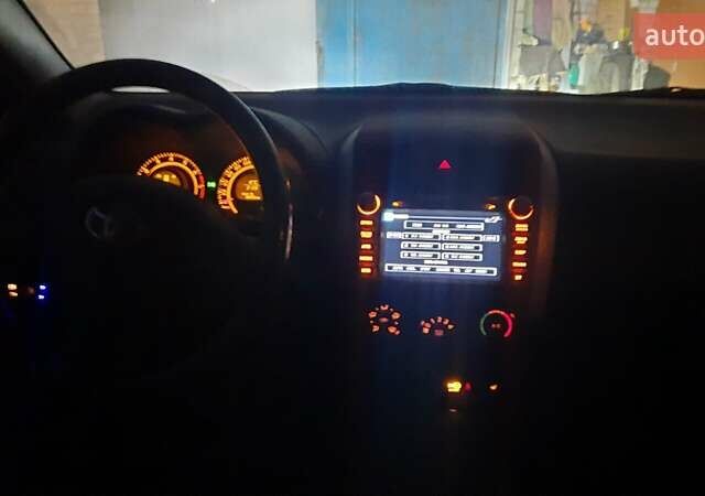 Серый Тойота Королла, объемом двигателя 1.6 л и пробегом 128 тыс. км за 7800 $, фото 14 на Automoto.ua