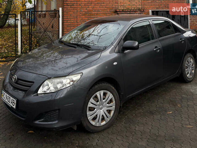 Сірий Тойота Королла, об'ємом двигуна 0.2 л та пробігом 176 тис. км за 7500 $, фото 1 на Automoto.ua