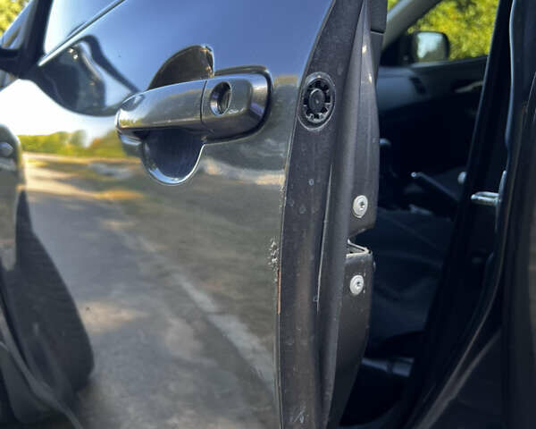 Серый Тойота Королла, объемом двигателя 1.6 л и пробегом 218 тыс. км за 6950 $, фото 34 на Automoto.ua