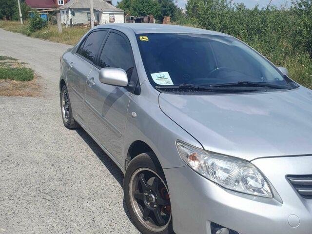 Серый Тойота Королла, объемом двигателя 1.6 л и пробегом 253 тыс. км за 5700 $, фото 2 на Automoto.ua