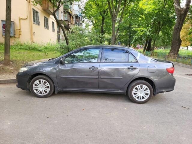 Серый Тойота Королла, объемом двигателя 0 л и пробегом 200 тыс. км за 3500 $, фото 3 на Automoto.ua