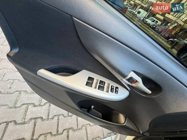 Серый Тойота Королла, объемом двигателя 1.6 л и пробегом 192 тыс. км за 7300 $, фото 9 на Automoto.ua