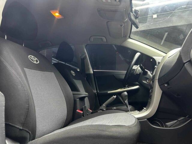 Сірий Тойота Королла, об'ємом двигуна 1.6 л та пробігом 223 тис. км за 5700 $, фото 19 на Automoto.ua