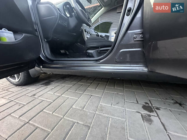 Сірий Тойота Королла, об'ємом двигуна 1.6 л та пробігом 189 тис. км за 7100 $, фото 6 на Automoto.ua