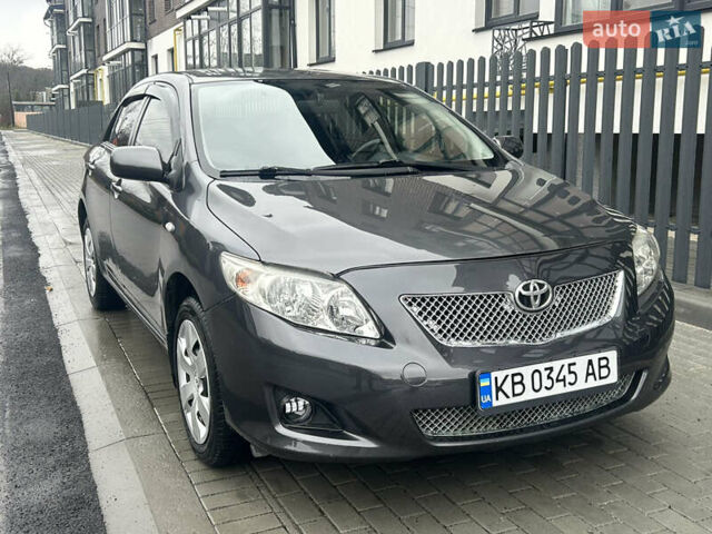 Сірий Тойота Королла, об'ємом двигуна 1.6 л та пробігом 287 тис. км за 5999 $, фото 1 на Automoto.ua