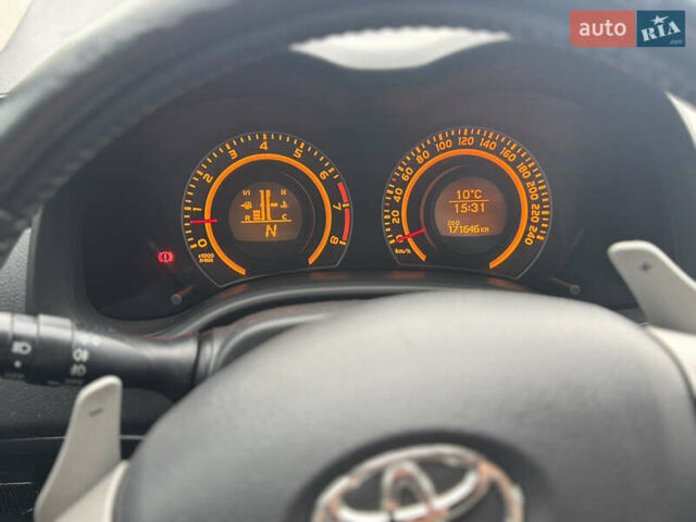 Серый Тойота Королла, объемом двигателя 1.6 л и пробегом 170 тыс. км за 5400 $, фото 14 на Automoto.ua