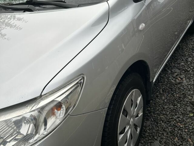 Серый Тойота Королла, объемом двигателя 1.6 л и пробегом 250 тыс. км за 6700 $, фото 4 на Automoto.ua