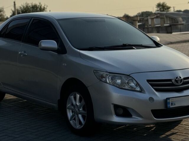 Сірий Тойота Королла, об'ємом двигуна 1.6 л та пробігом 320 тис. км за 4550 $, фото 2 на Automoto.ua