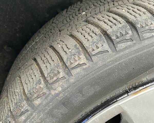 Серый Тойота Королла, объемом двигателя 1.6 л и пробегом 214 тыс. км за 5500 $, фото 10 на Automoto.ua