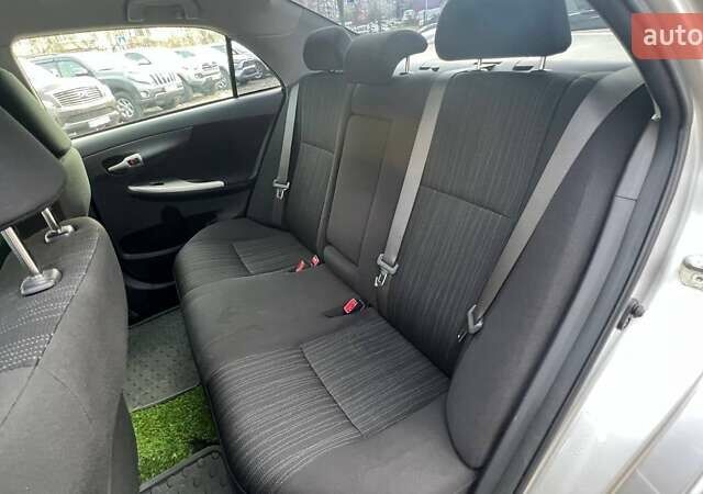 Серый Тойота Королла, объемом двигателя 0 л и пробегом 158 тыс. км за 7690 $, фото 9 на Automoto.ua