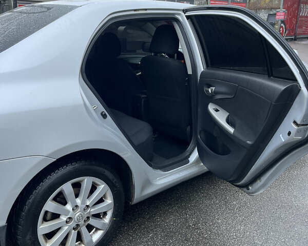 Серый Тойота Королла, объемом двигателя 1.6 л и пробегом 279 тыс. км за 6999 $, фото 8 на Automoto.ua