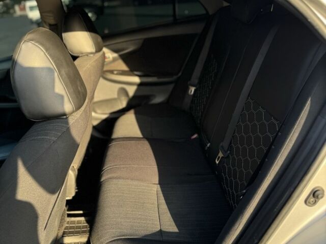 Сірий Тойота Королла, об'ємом двигуна 1.6 л та пробігом 320 тис. км за 4550 $, фото 15 на Automoto.ua