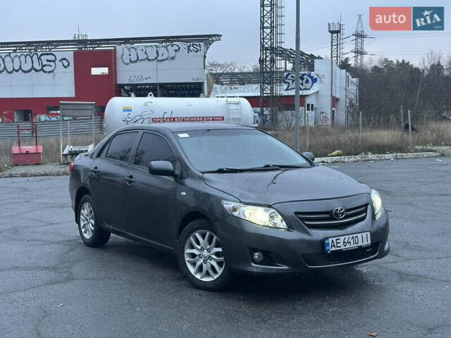 Серый Тойота Королла, объемом двигателя 1.6 л и пробегом 297 тыс. км за 5899 $, фото 4 на Automoto.ua
