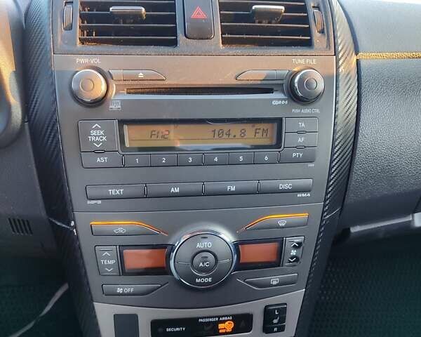 Сірий Тойота Королла, об'ємом двигуна 1.6 л та пробігом 233 тис. км за 6700 $, фото 6 на Automoto.ua