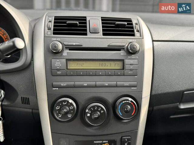 Серый Тойота Королла, объемом двигателя 1.6 л и пробегом 160 тыс. км за 7495 $, фото 23 на Automoto.ua