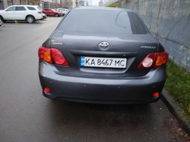 Сірий Тойота Королла, об'ємом двигуна 1.6 л та пробігом 245 тис. км за 7500 $, фото 2 на Automoto.ua